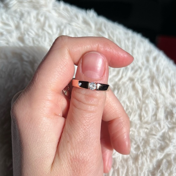 18K GP Rose Gold Ring - Picture 4 of 9